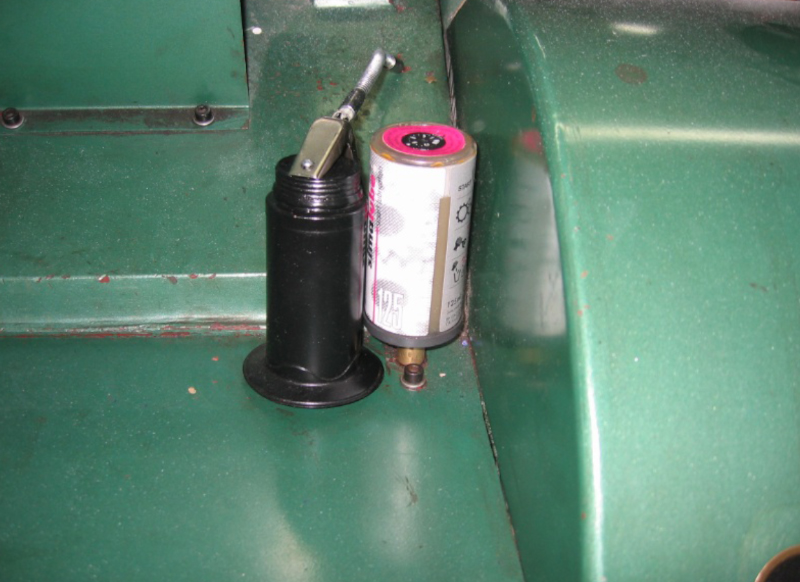 A printing press is automatically lubricated by a simalube lubricator.